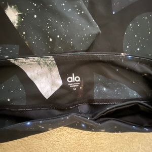 Alo Yoga Pants